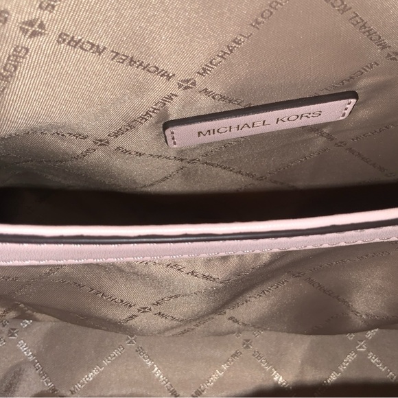 MICHAEL Michael Kors CeCe Medium Flap Pocket Shoulder Bag Powder Blush - R $538 - Picture 8 of 8